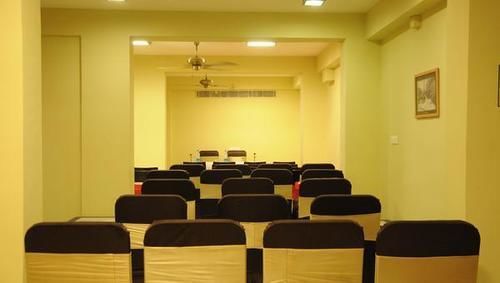 Hotel Sudesh Tower Kolkata